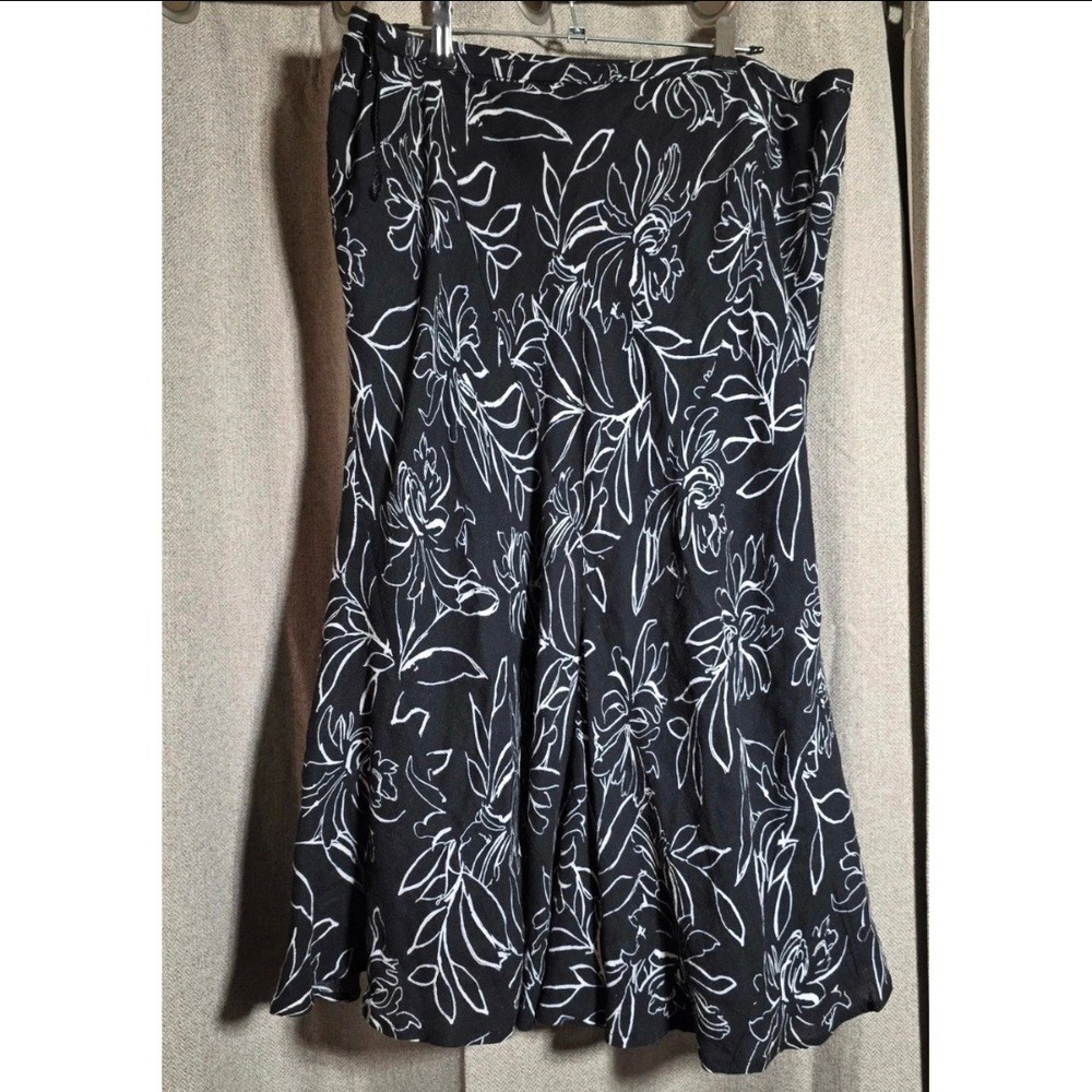Women's L Floral Midi Skirt
